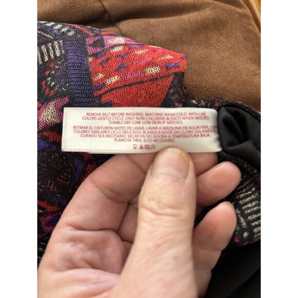 Vtg Y2K Boho tribal ethnic Geo Red Purple Mesh maxi skirt partially lined Sz. xl - Picture 10 of 10